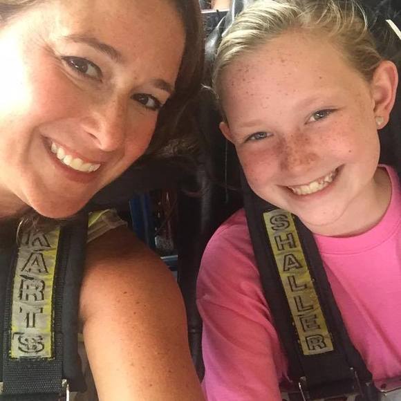 Meet your Posher, Laura - Picture 1 of 1